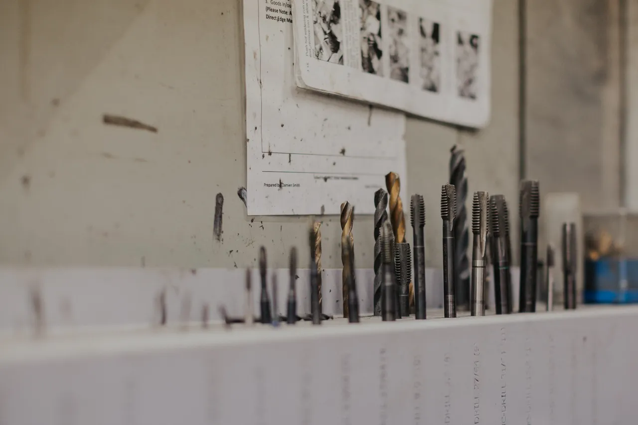 Direct Edge Manufacturing