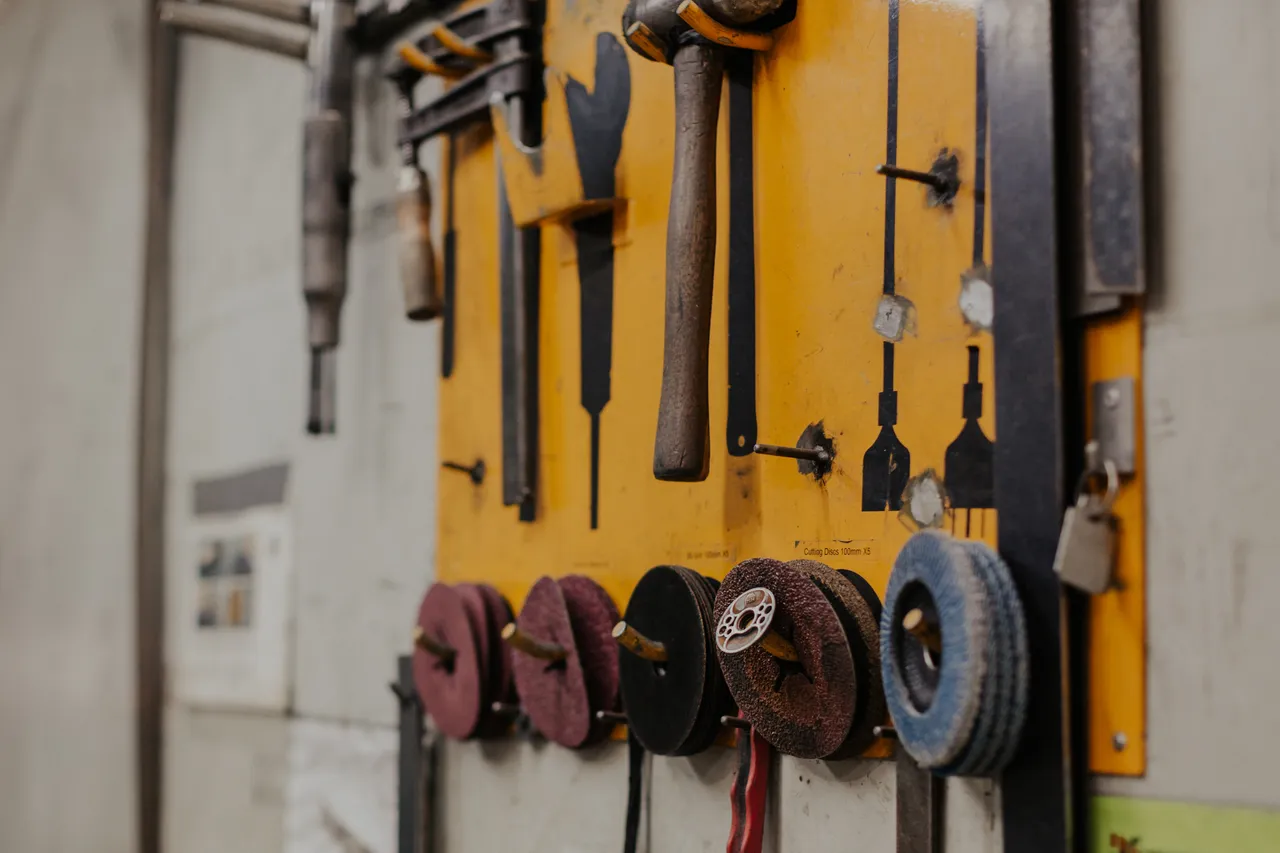 Direct Edge Manufacturing