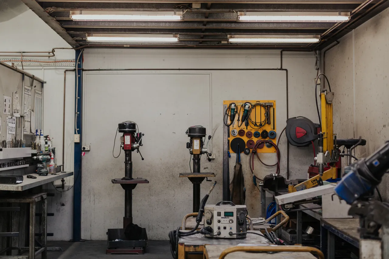 Direct Edge Manufacturing
