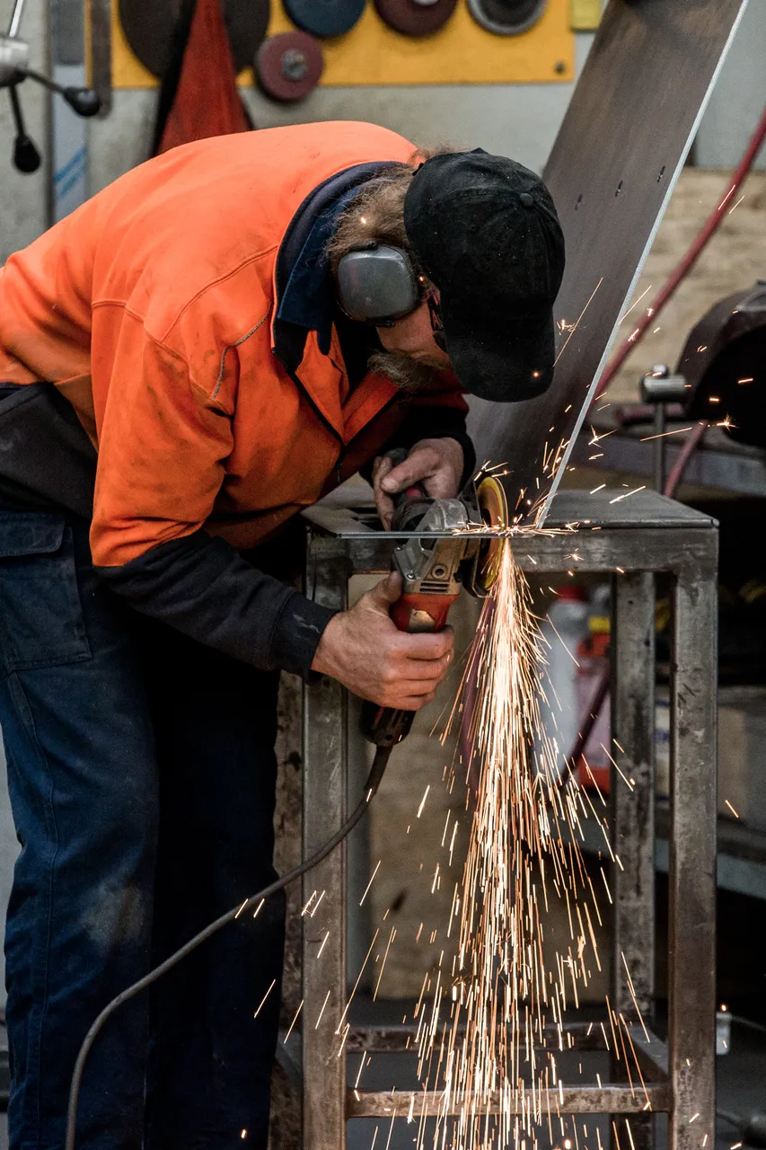 Direct Edge Manufacturing