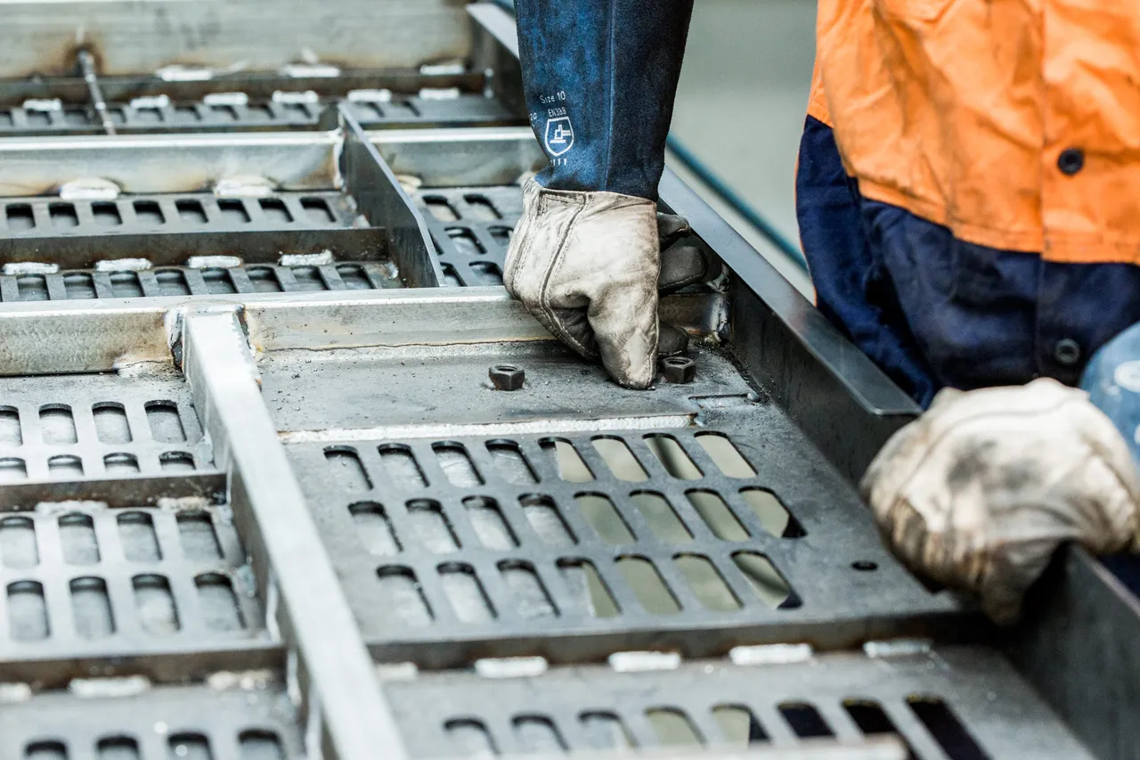 Direct Edge Manufacturing