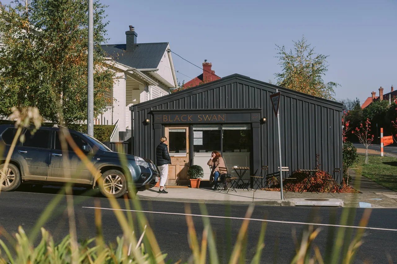 Black Swan Bookshop New Norfolk