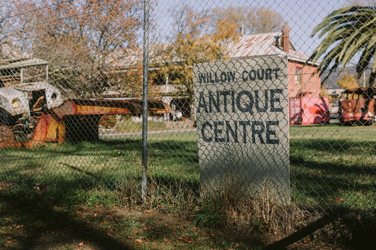 Willow Court