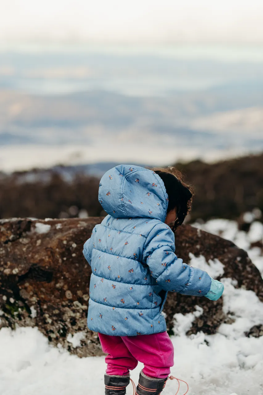 Child in snow on kunanyi / Mount Wellington