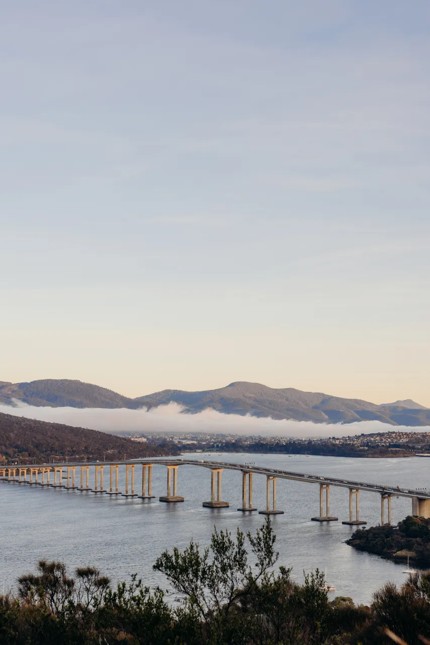 Bridgewater Jerry over Tasman Bridge