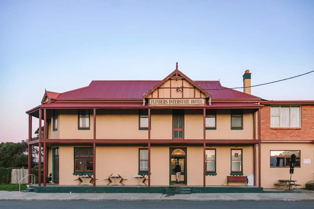 Flinders Island Interstate Hotel