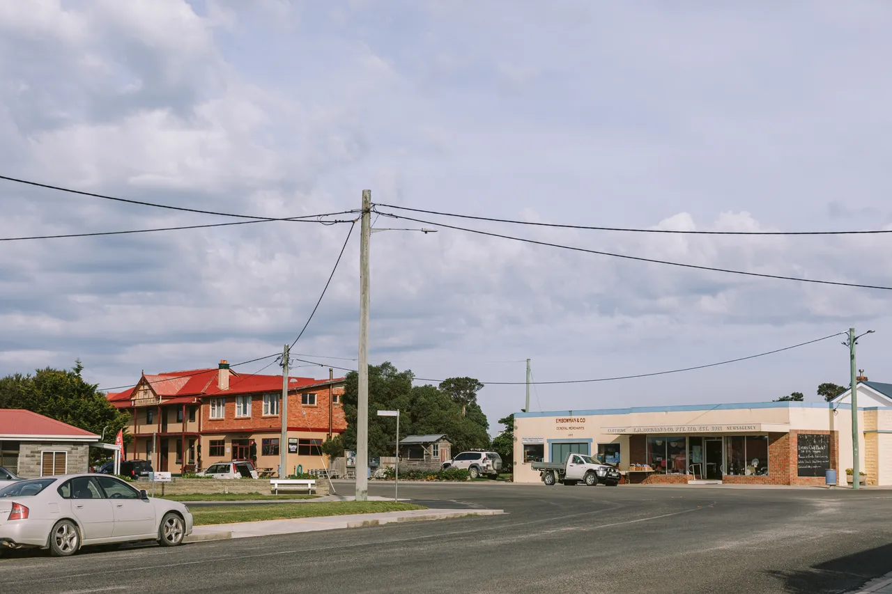 Whitemark Streetscape