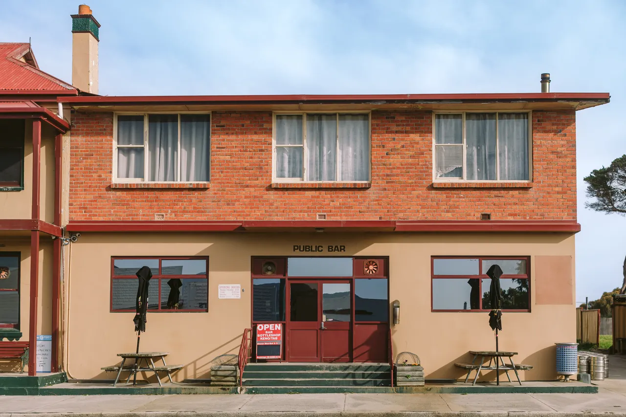 Pub in Whitemark
