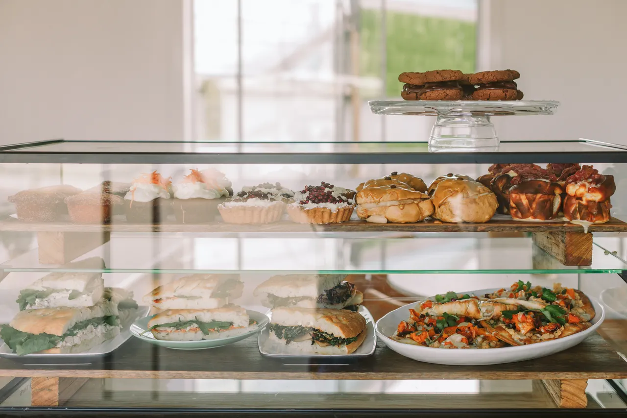 Cate Cooks Flinders Island