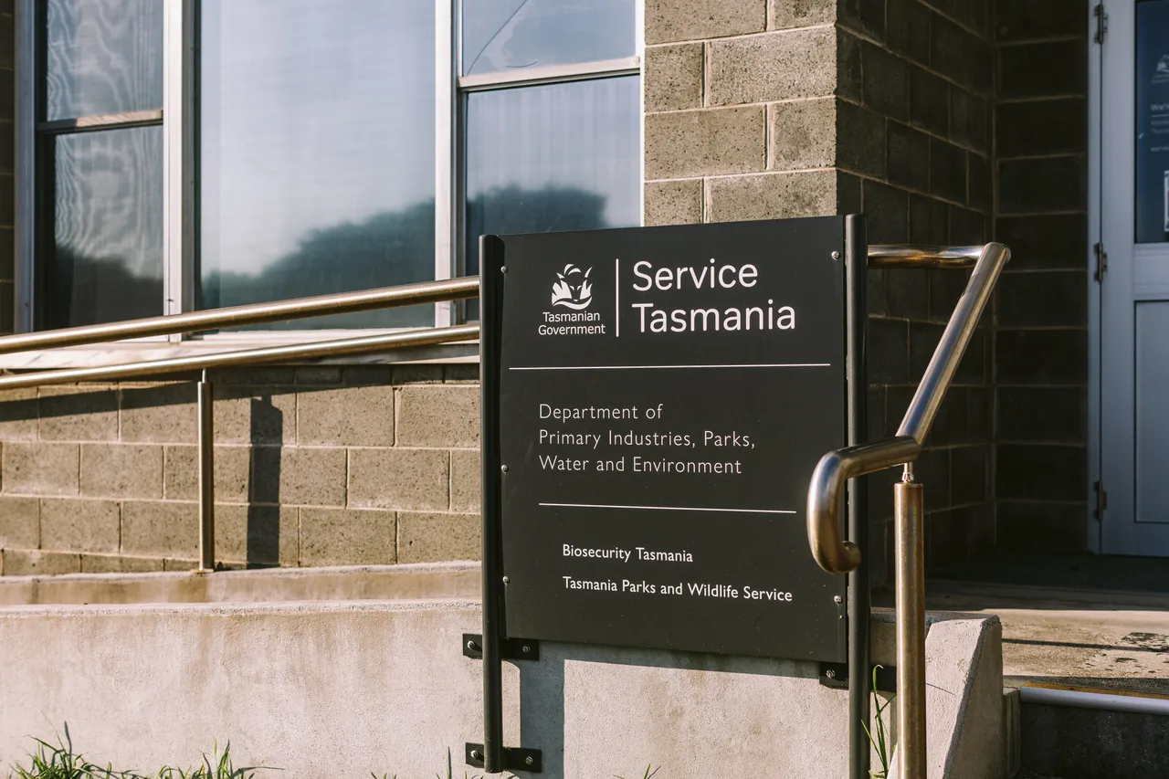 Service Tasmania Sign in Whitemark