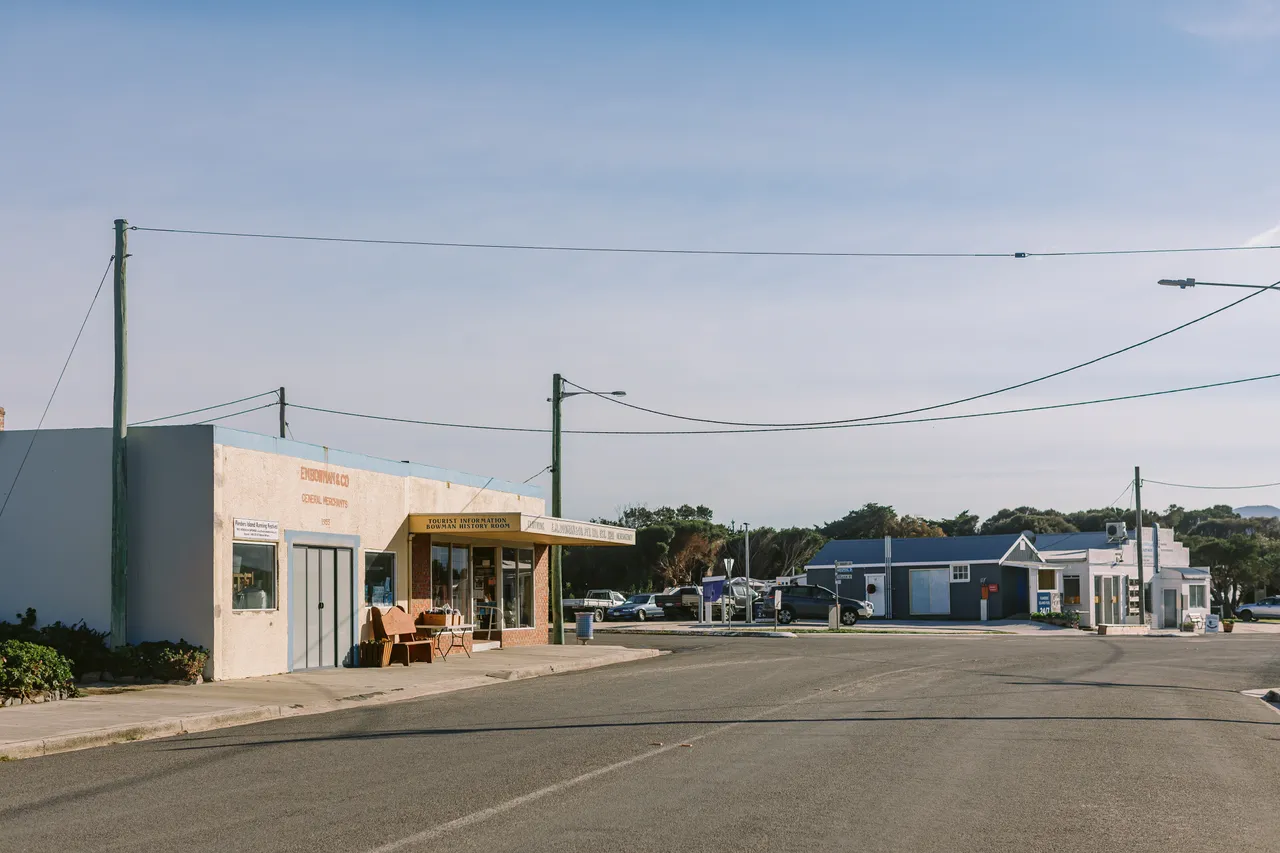 Whitemark Streetscape