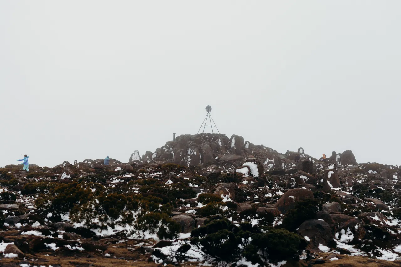 Snow on kunanyi / Mount Wellington