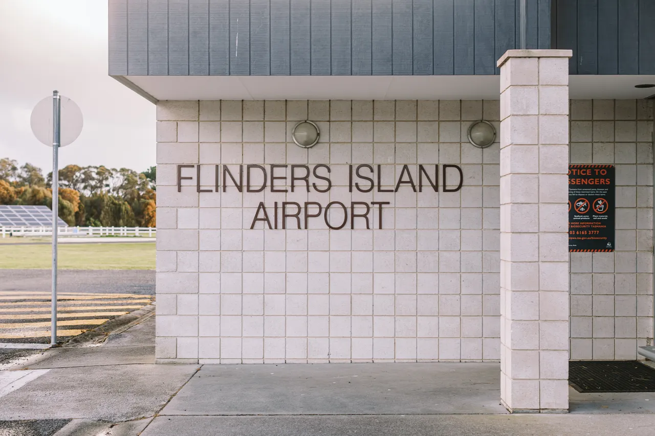 Flinders Island Airport