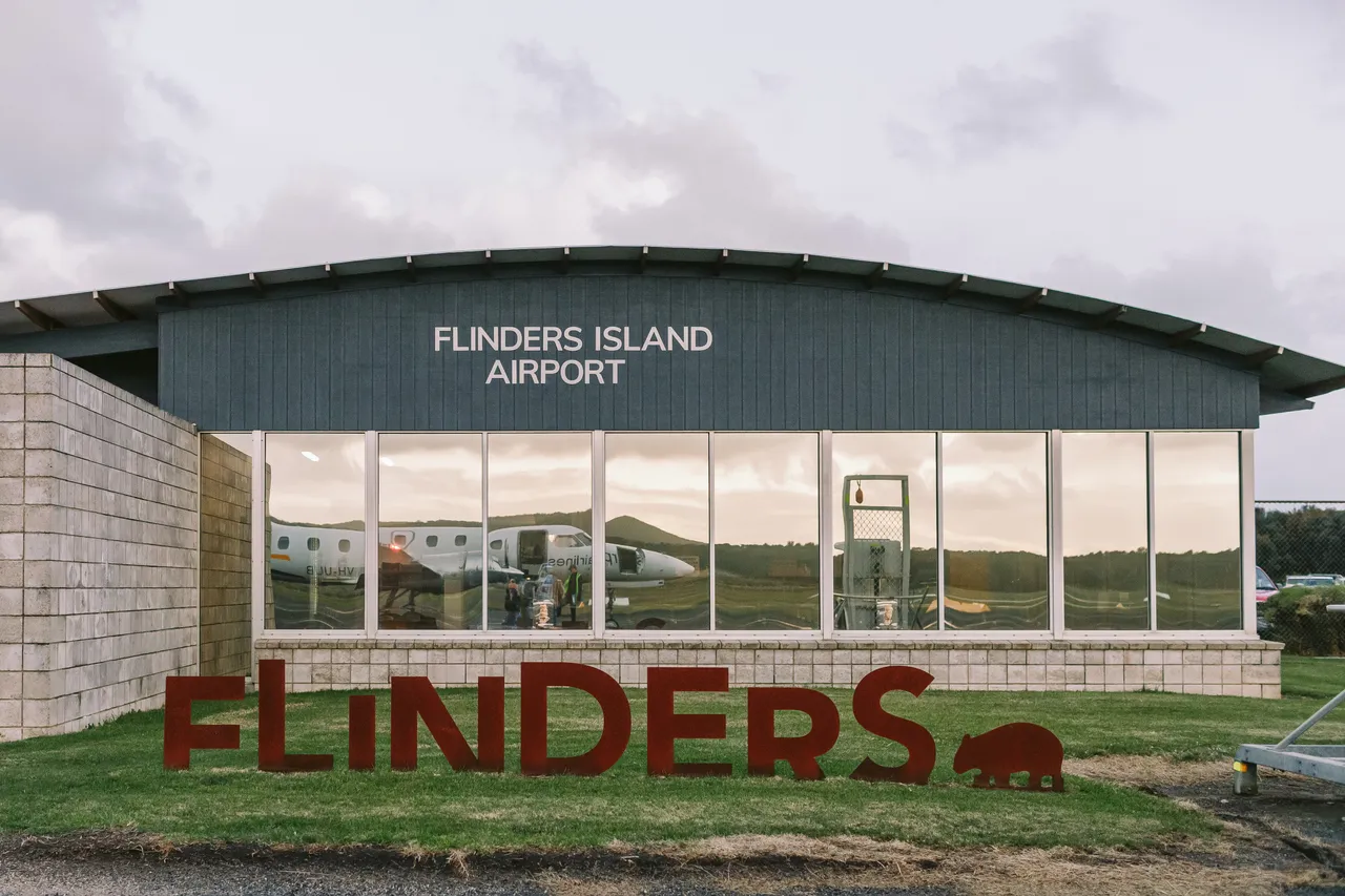 Flinders Island Airport