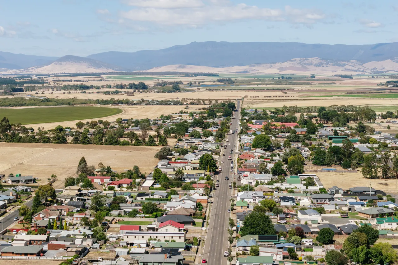 Cressy Aerial