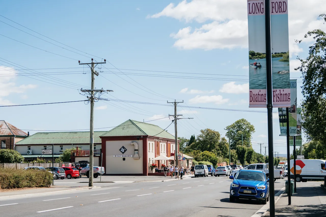 Longford Streetscape