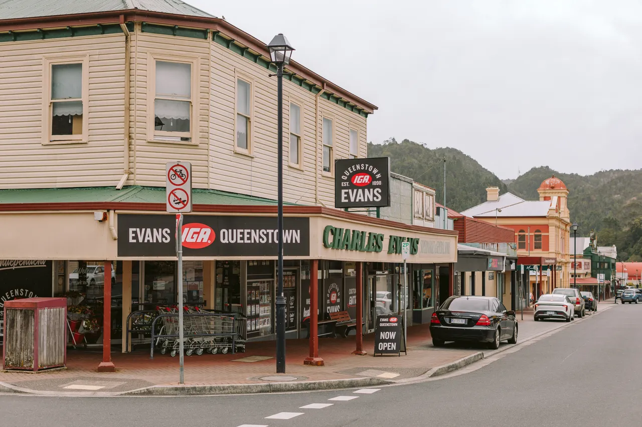 Queenstown Streetscape