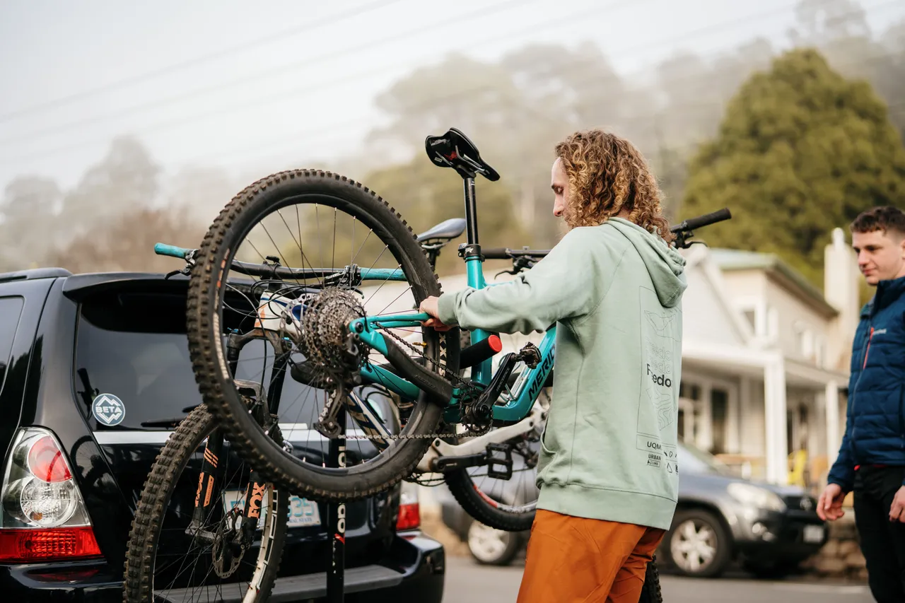 Mounting Bike on Car Rack