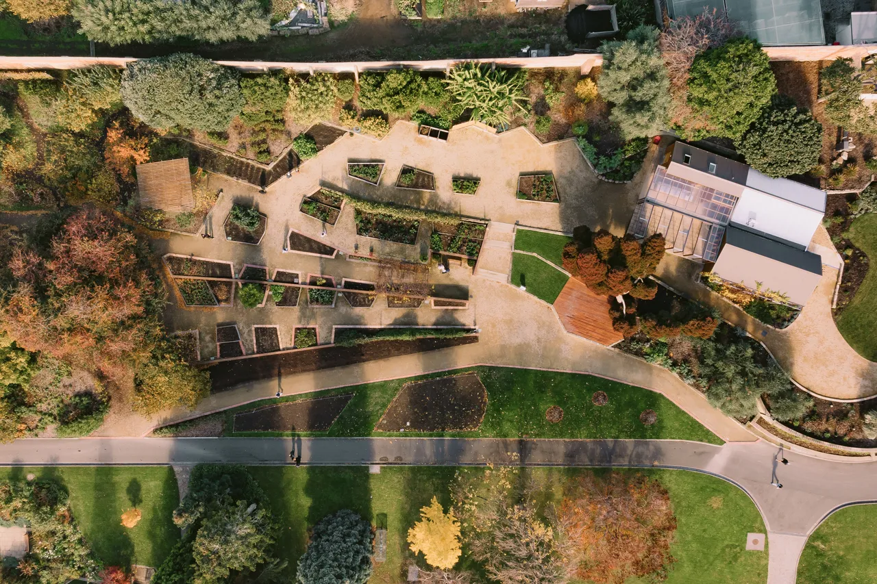 Aerial of the Royal Tasmanian Botanical Gardens
