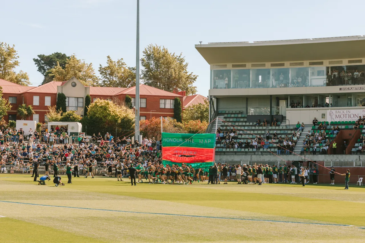 Tasmania Devils Banner