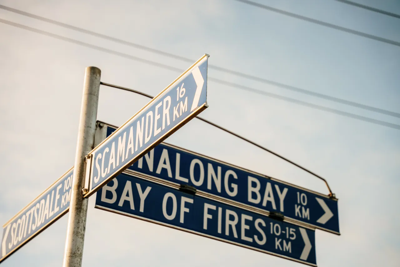 Bay of Fires Road Sign
