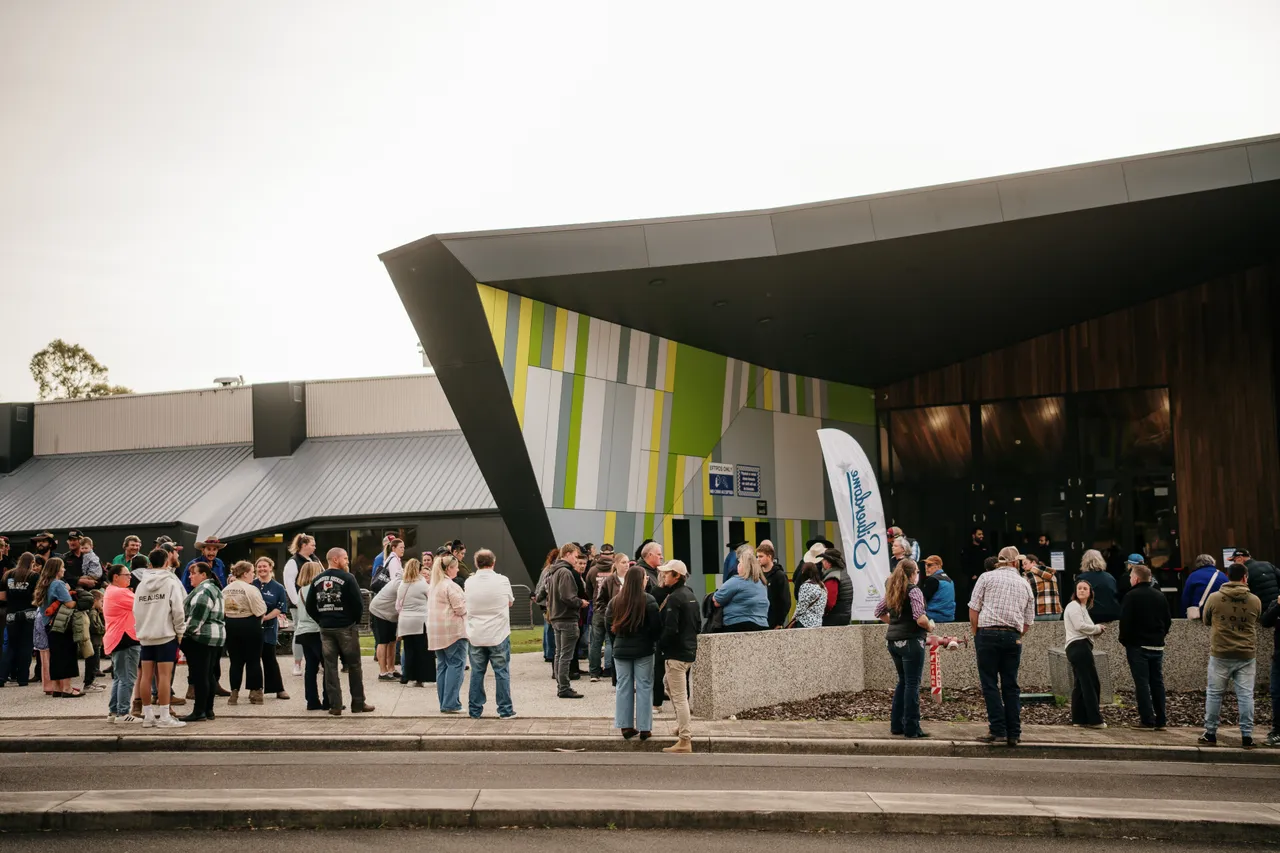 Crowd Outside the Silverdome