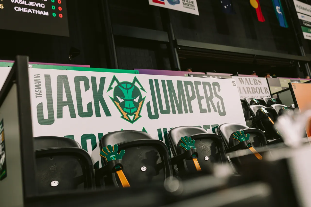 Tasmania JackJumpers Signage