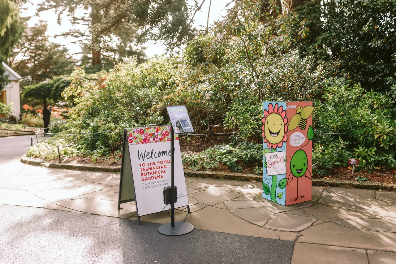 Signage at the Royal Tasmanian Botanical Gardens