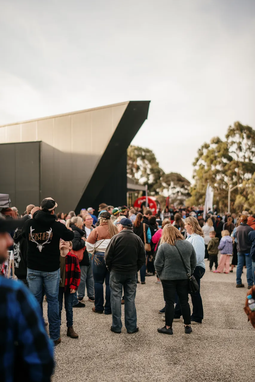 Crowd Outside the Silverdome