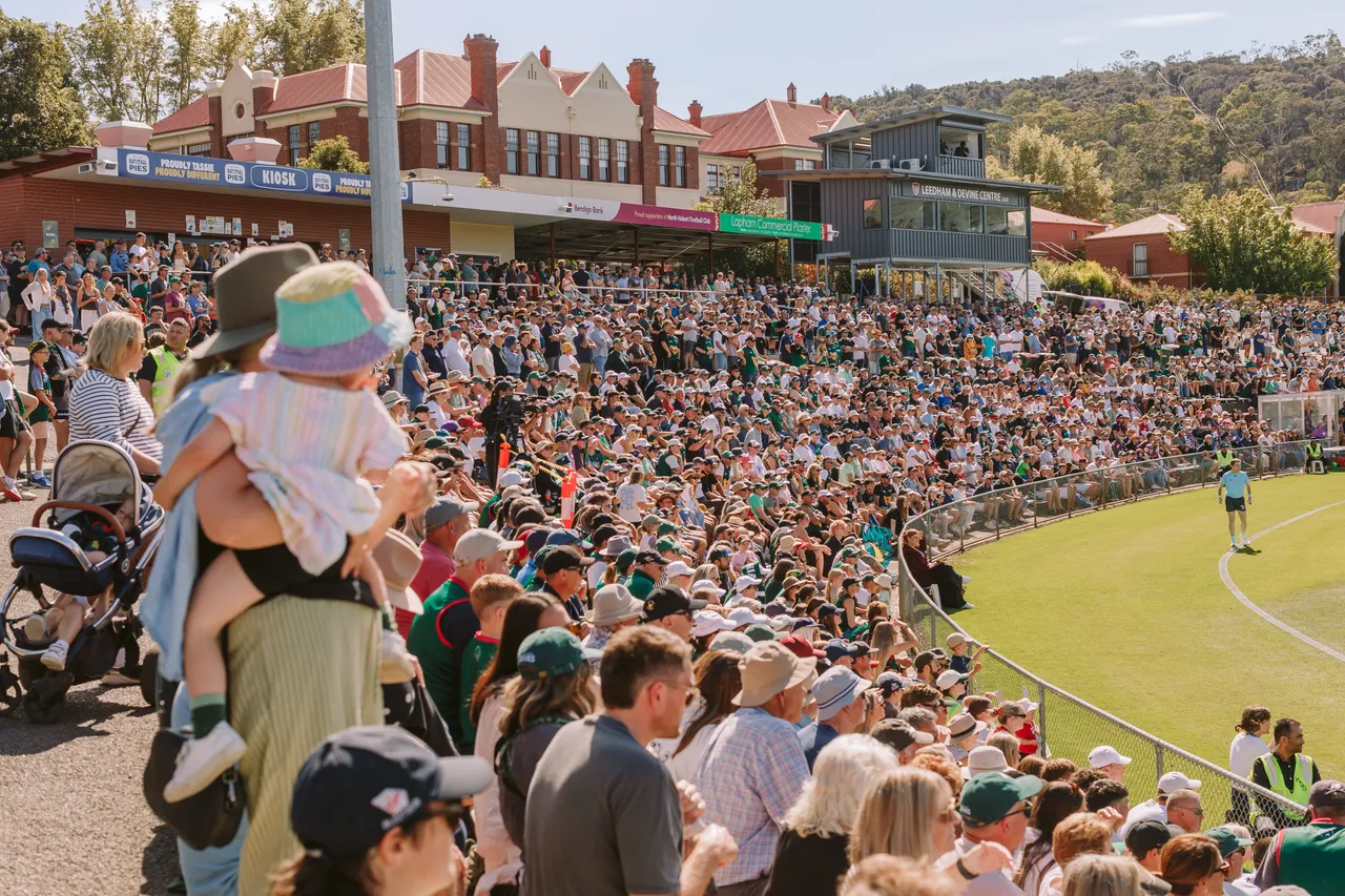 Spectators at Tasmania Devils Game