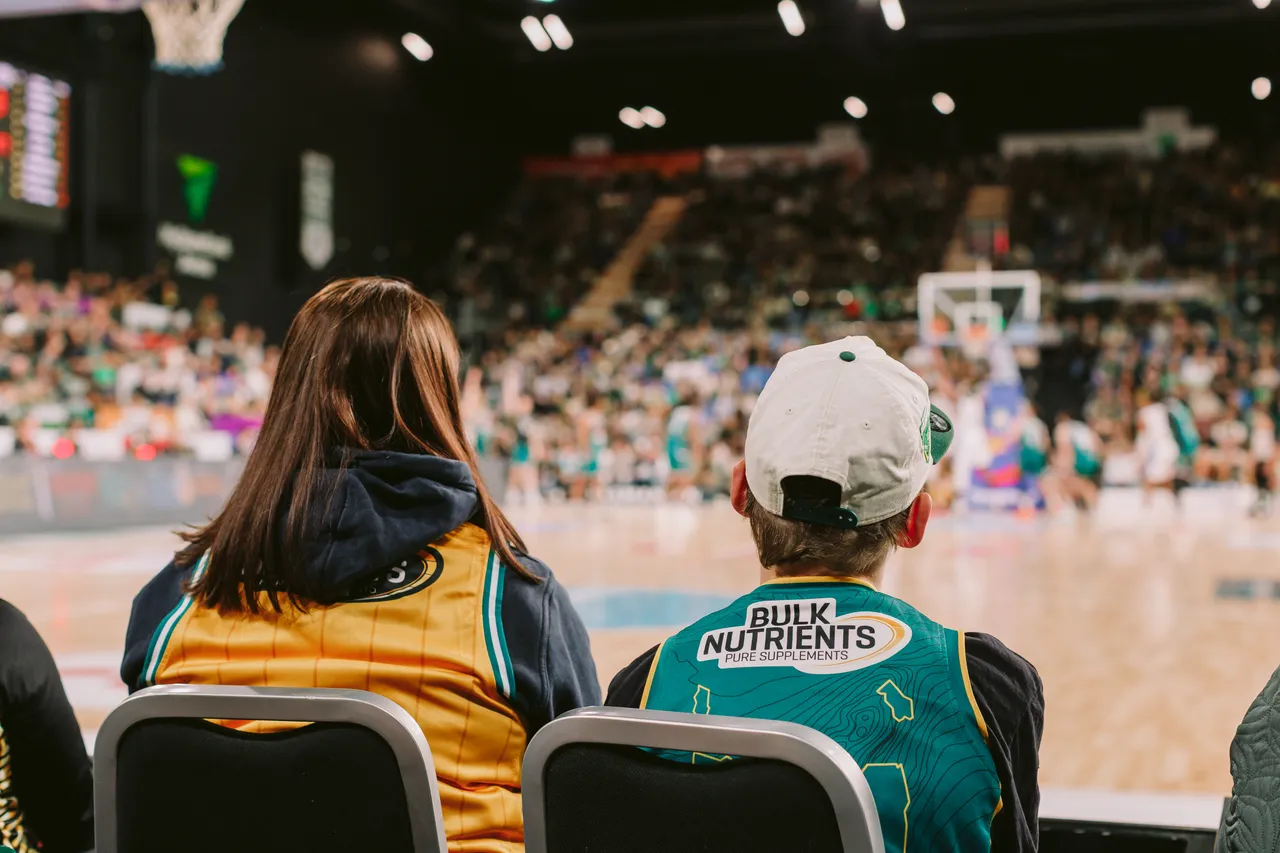 Spectators at Tasmania JackJumpers Game