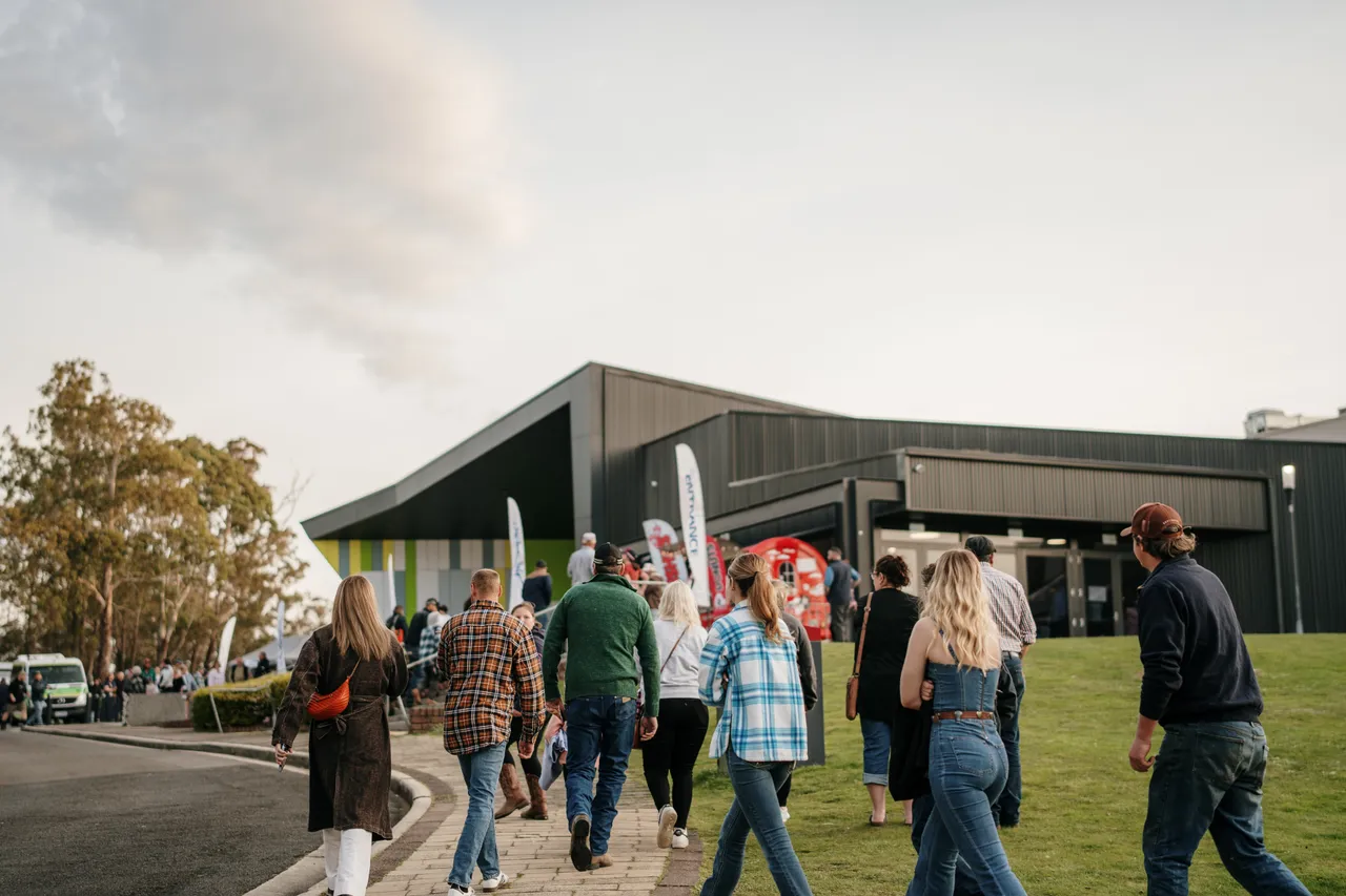 Crowd Outside the Silverdome