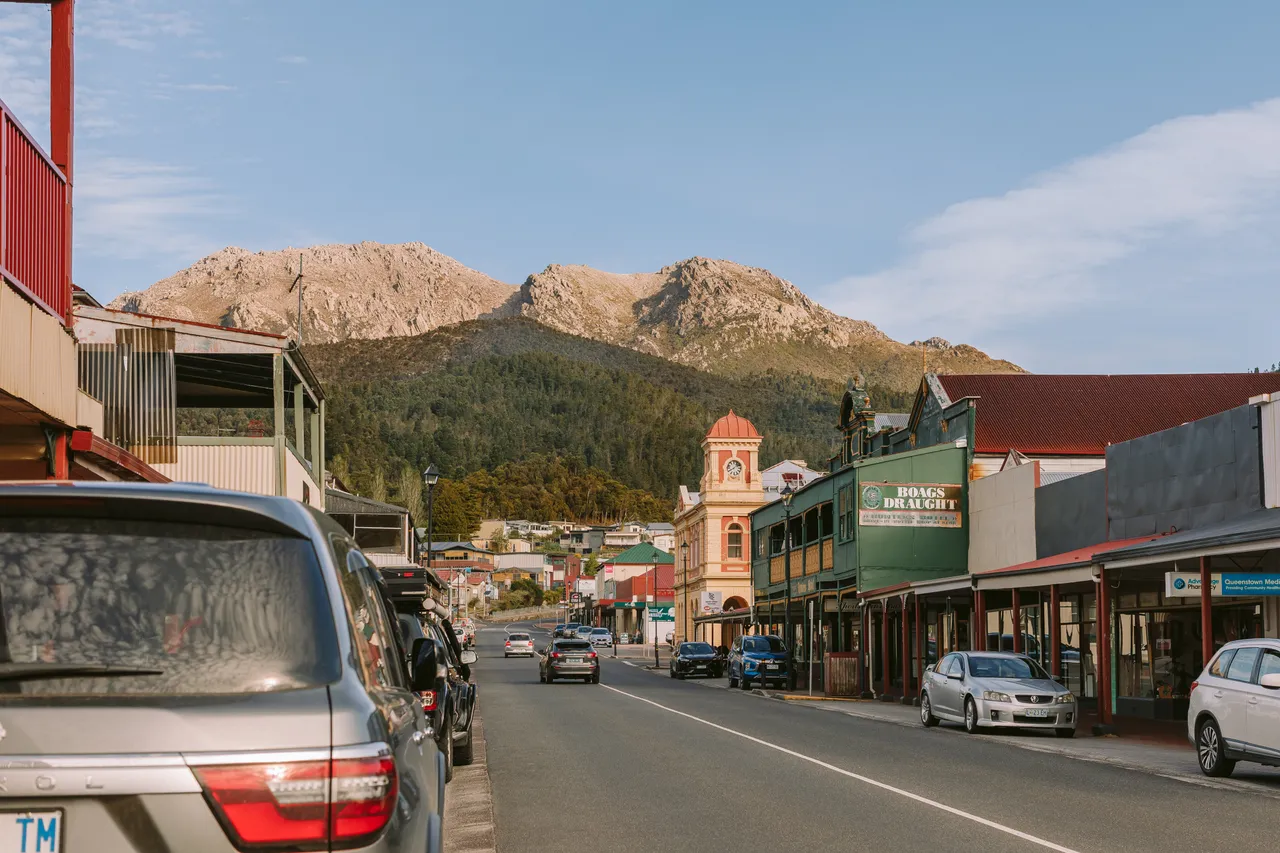 Queenstown Streetscape