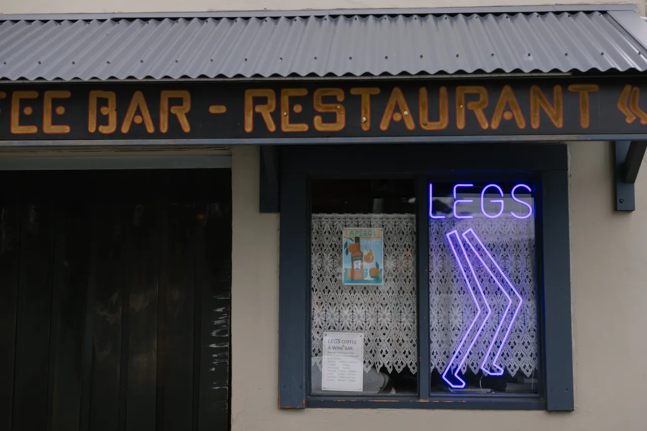 Legs Cafe