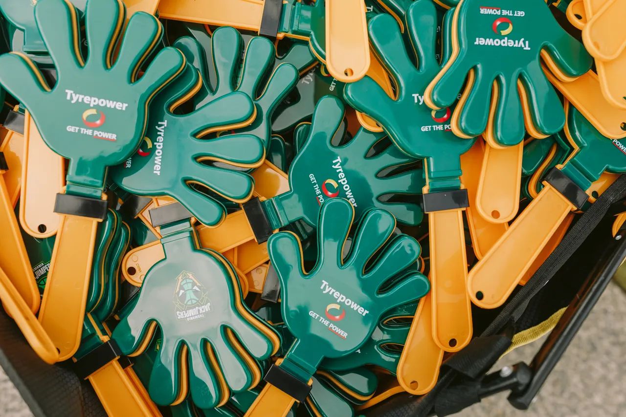 Tasmania JackJumpers Hand Clappers