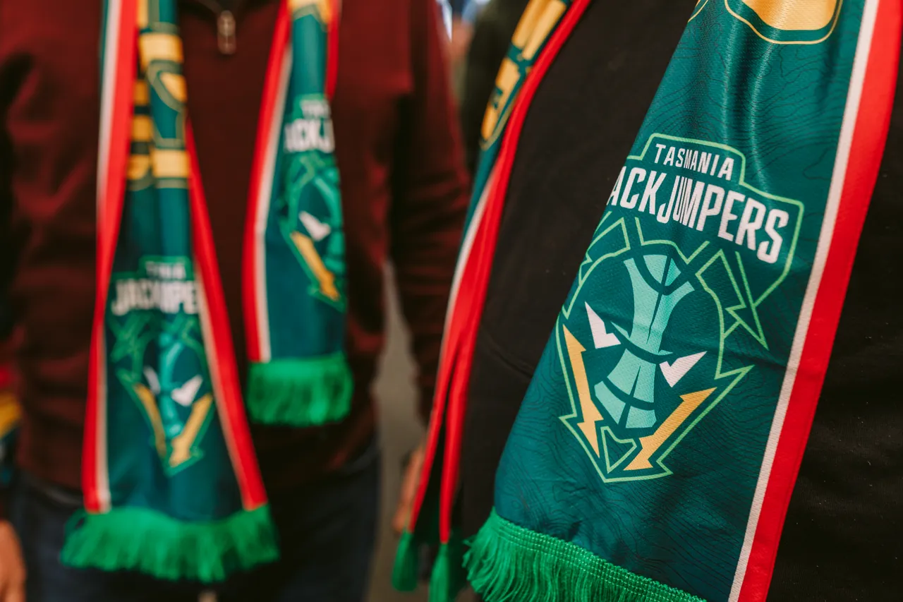 Tasmania JackJumpers Scarves