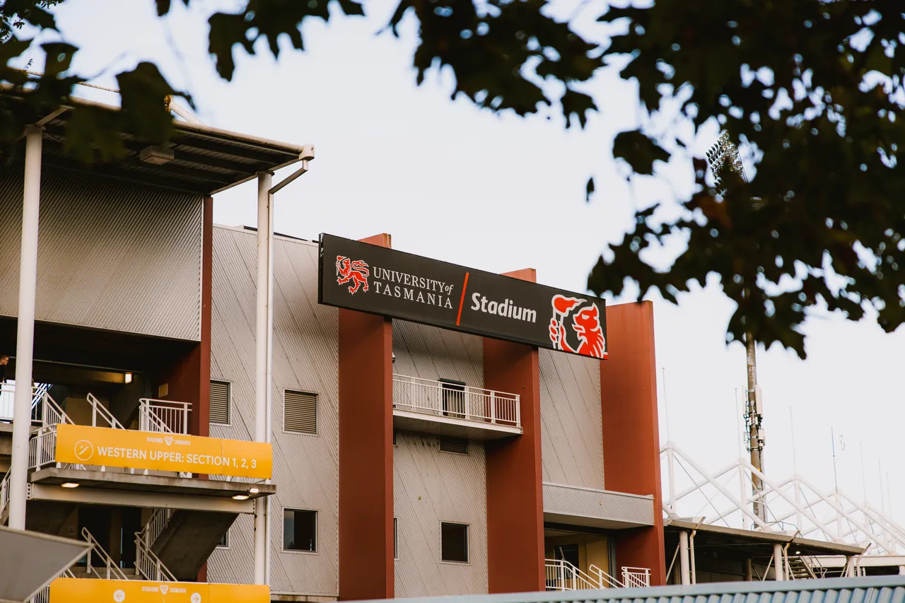 UTAS Stadium Signage