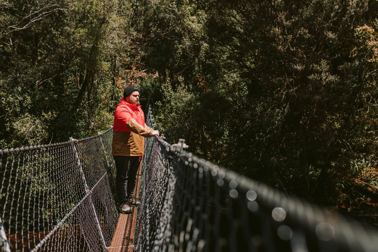 Frenchmans Cap Suspension Bridge