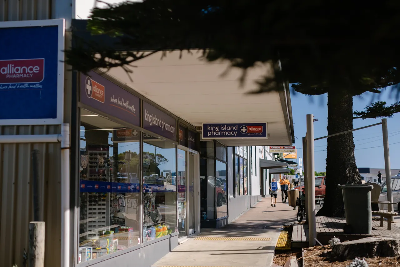 Currie Streetscape