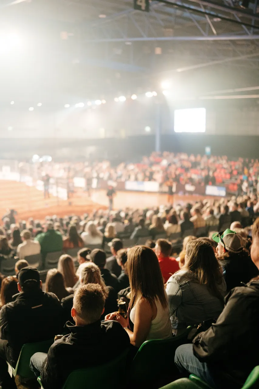 Silverdome Crowd for the Island Stampede Rodeo