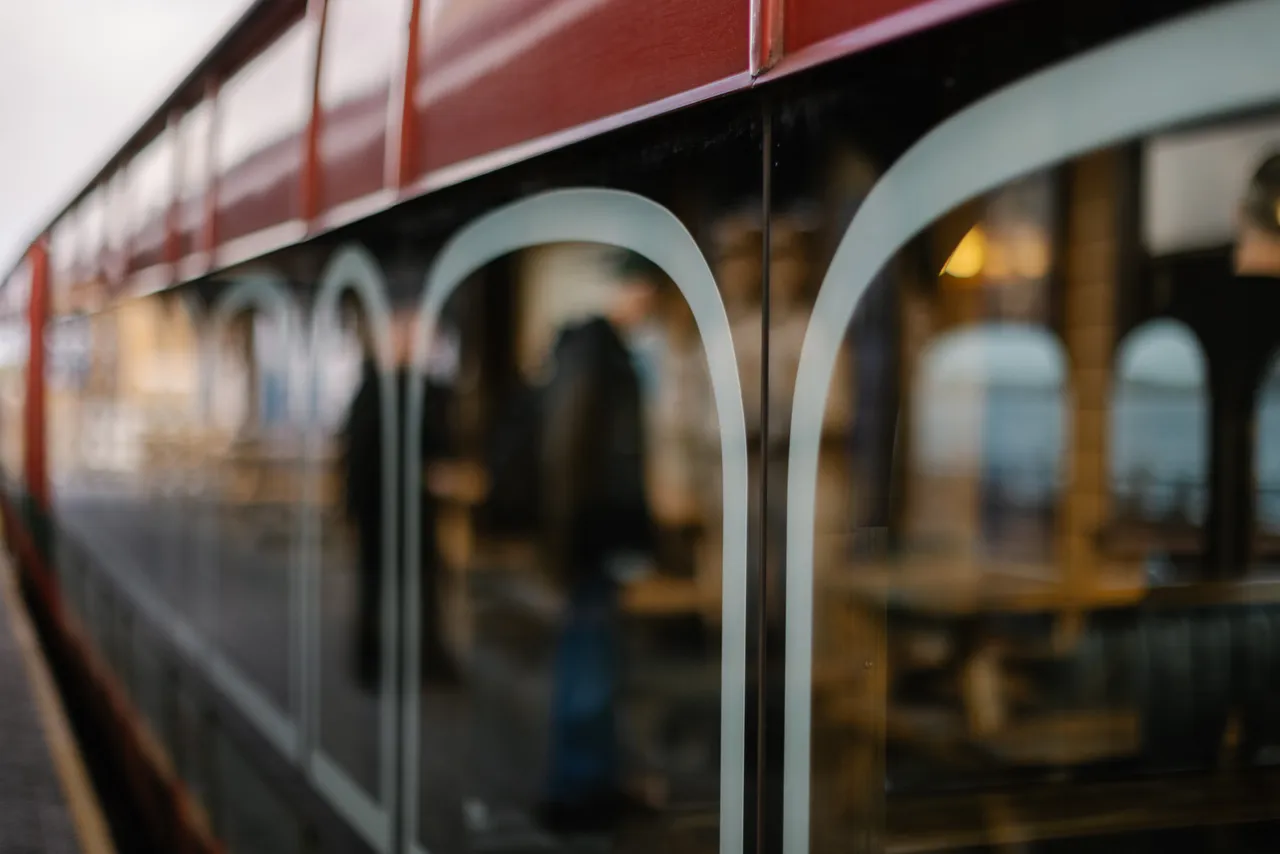 Train Carriage Details