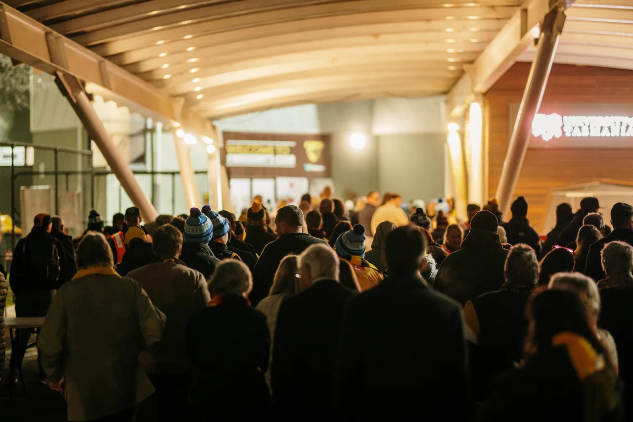 Spectators Entering UTAS Stadium