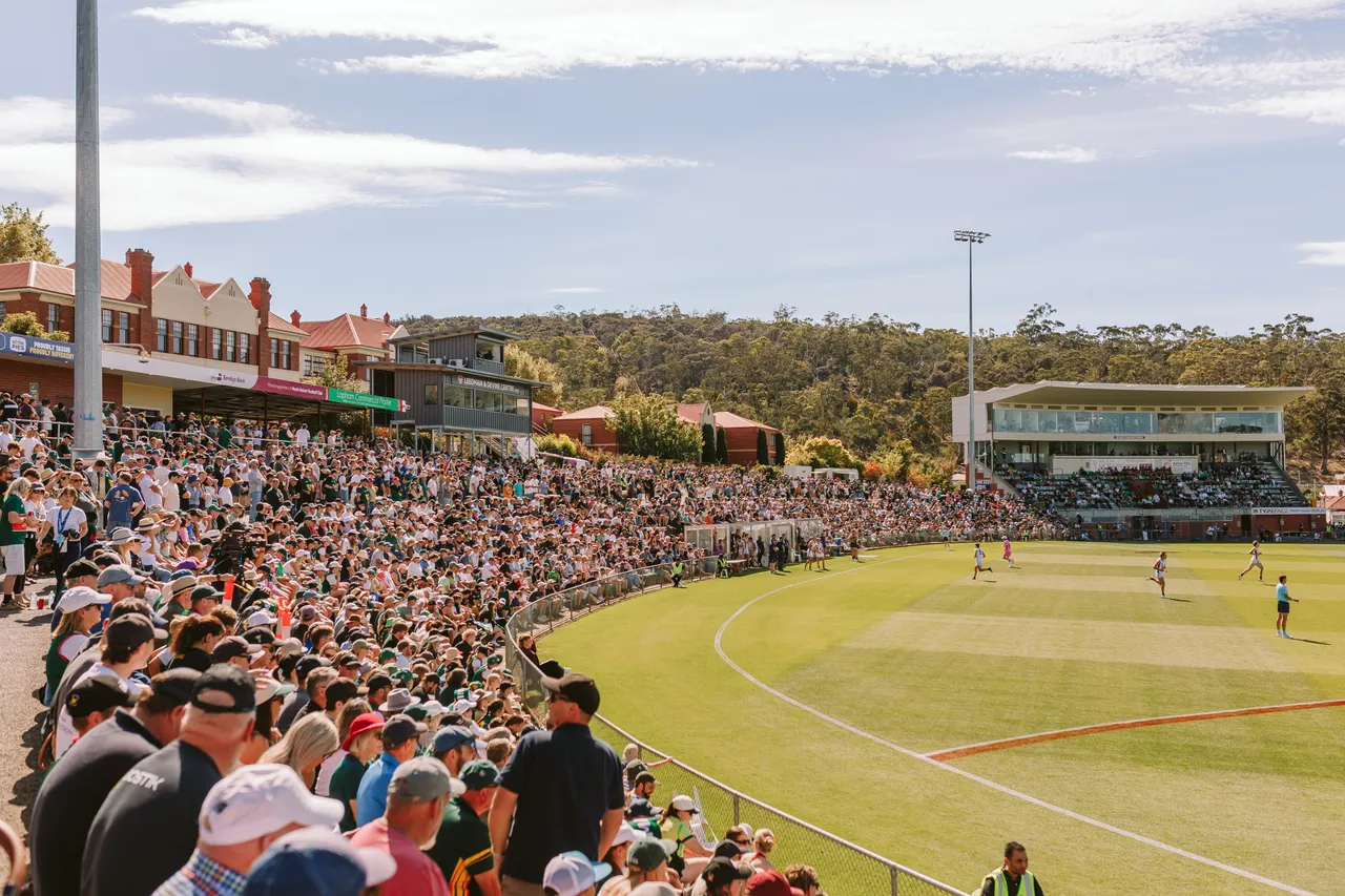Spectators at Tasmania Devils Game