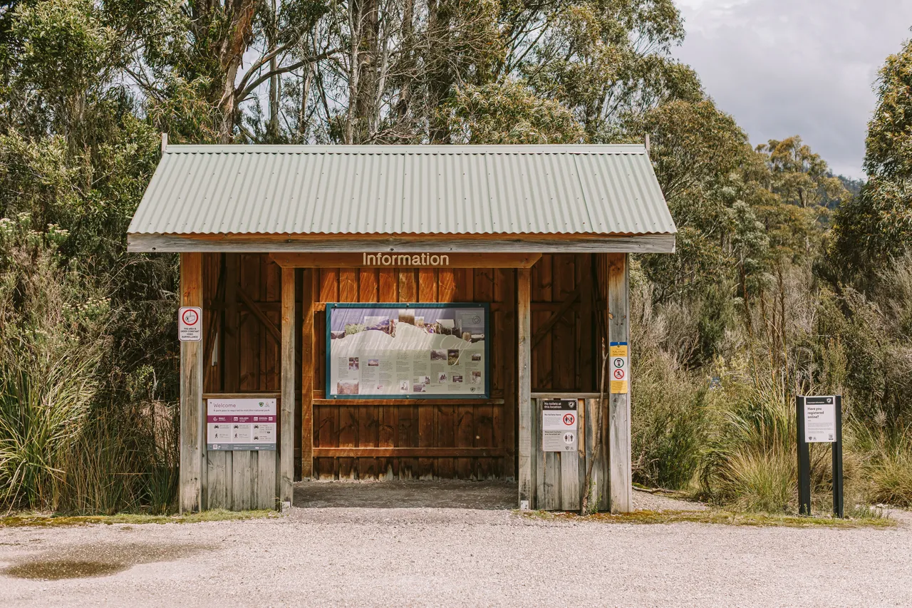 Information Hut