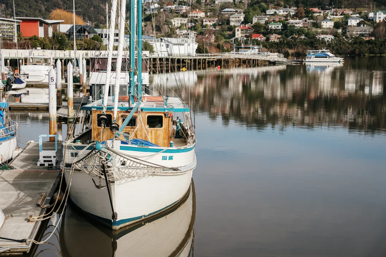 Yacht on River Tamar