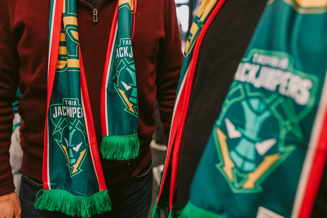 Tasmania JackJumpers Scarves