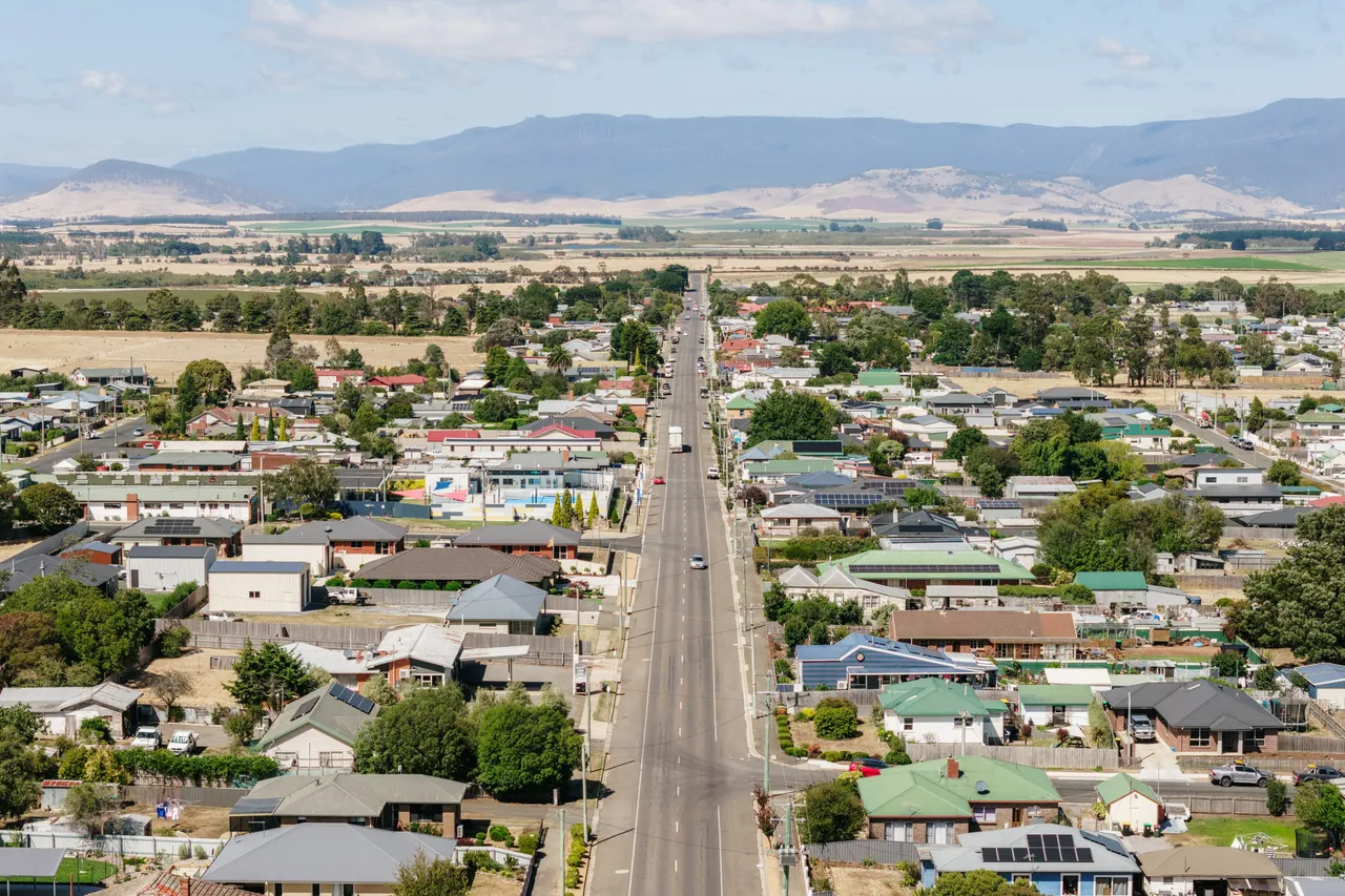 Cressy Aerial