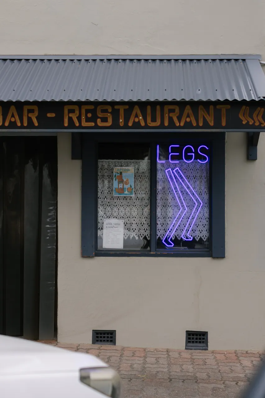 Legs Cafe