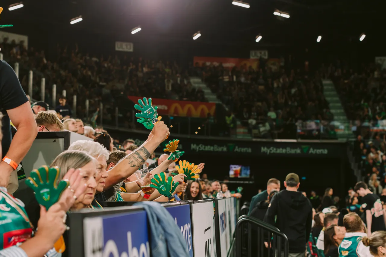 Tasmania JackJumpers Supporters