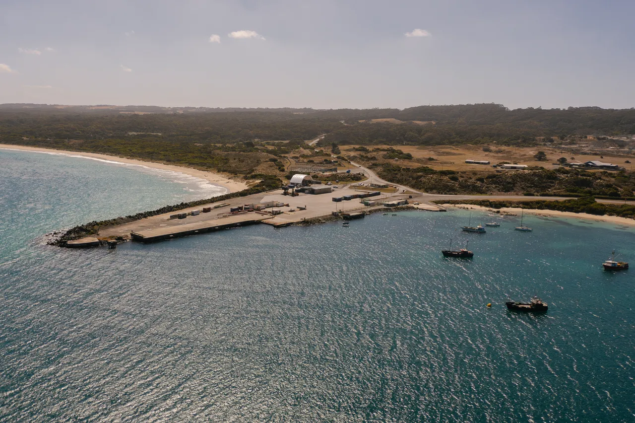 Port of Grassy